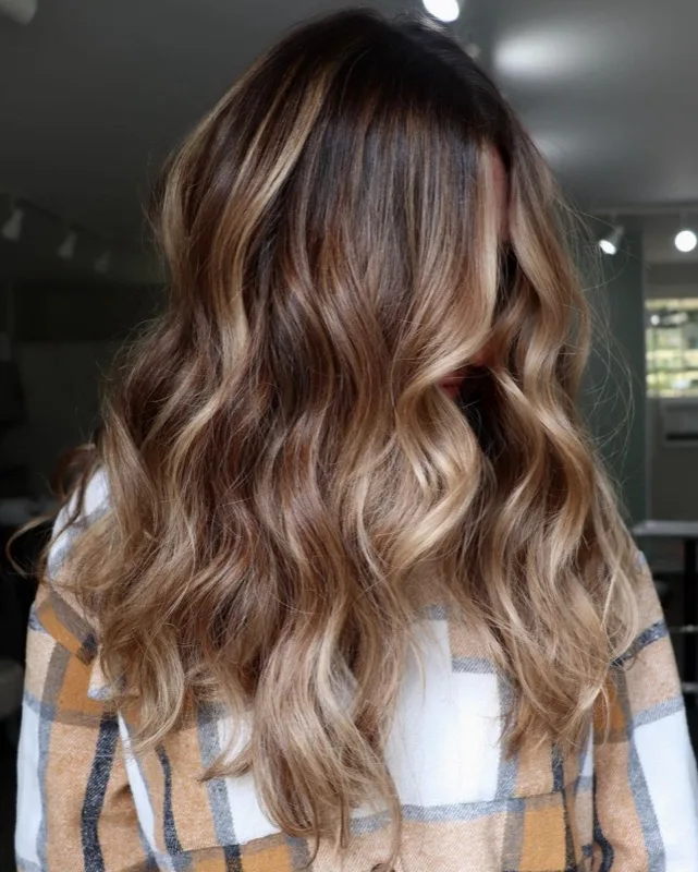 Dimensional blonde balayage